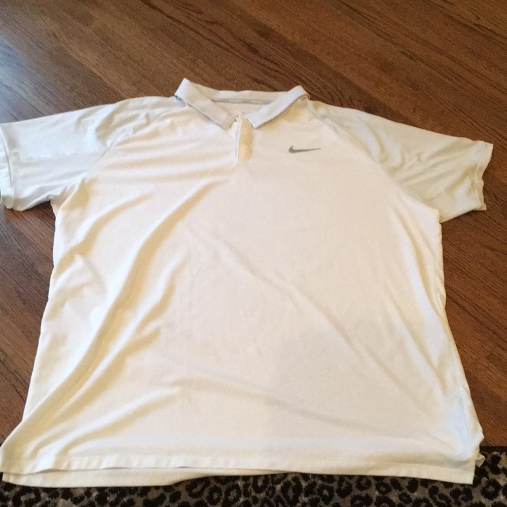 Nike golf dry-fit shirt. (XXL) - Picture 3 of 4